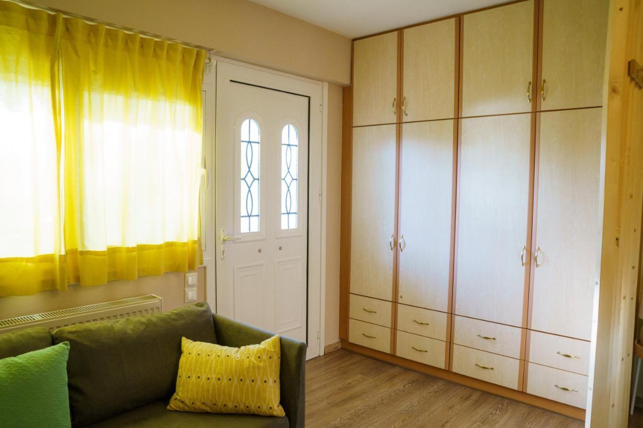 Yiannis Apartments 1 อิโออันนินา ภายนอก รูปภาพ