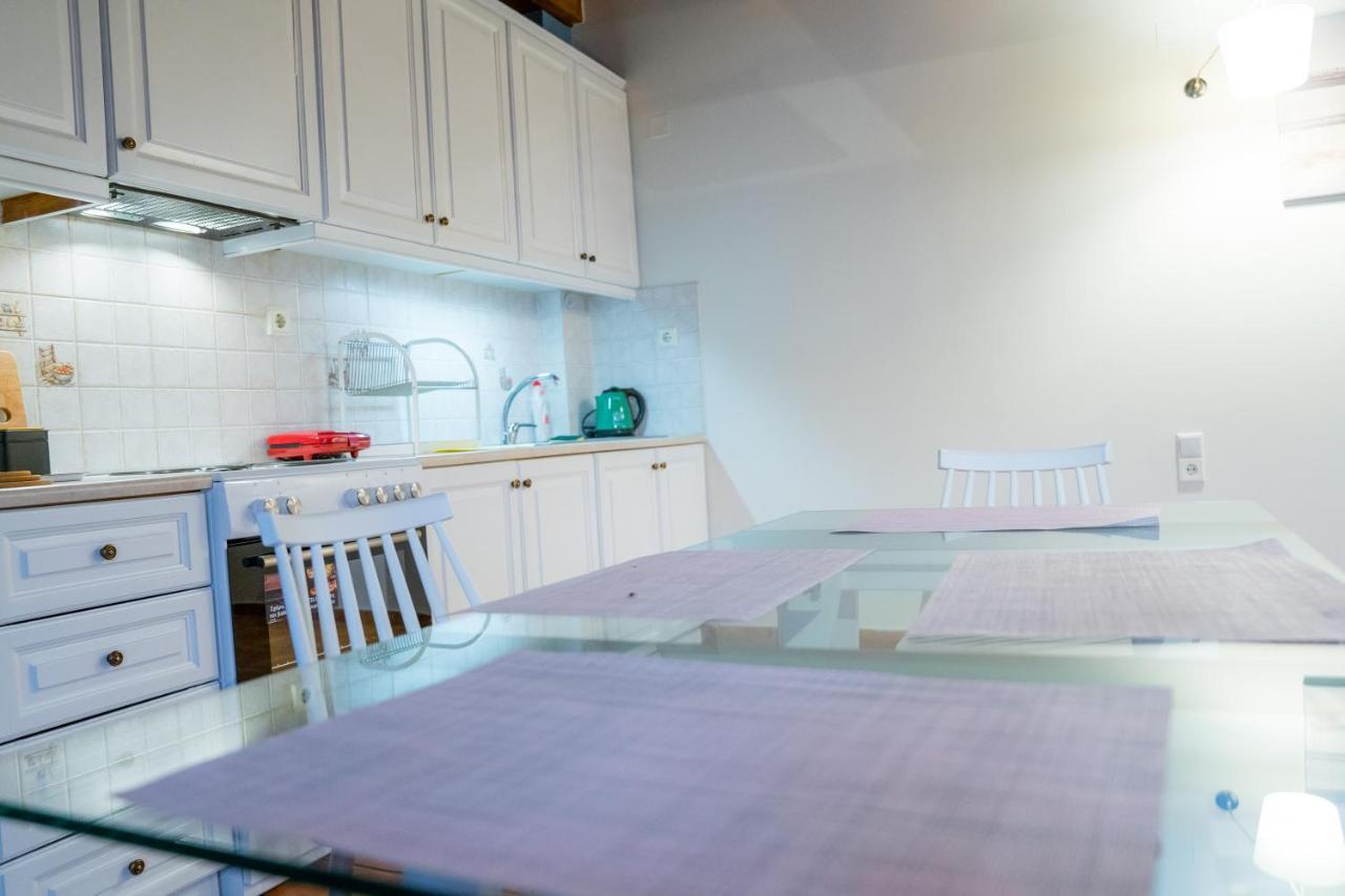 Yiannis Apartments 1 อิโออันนินา ภายนอก รูปภาพ