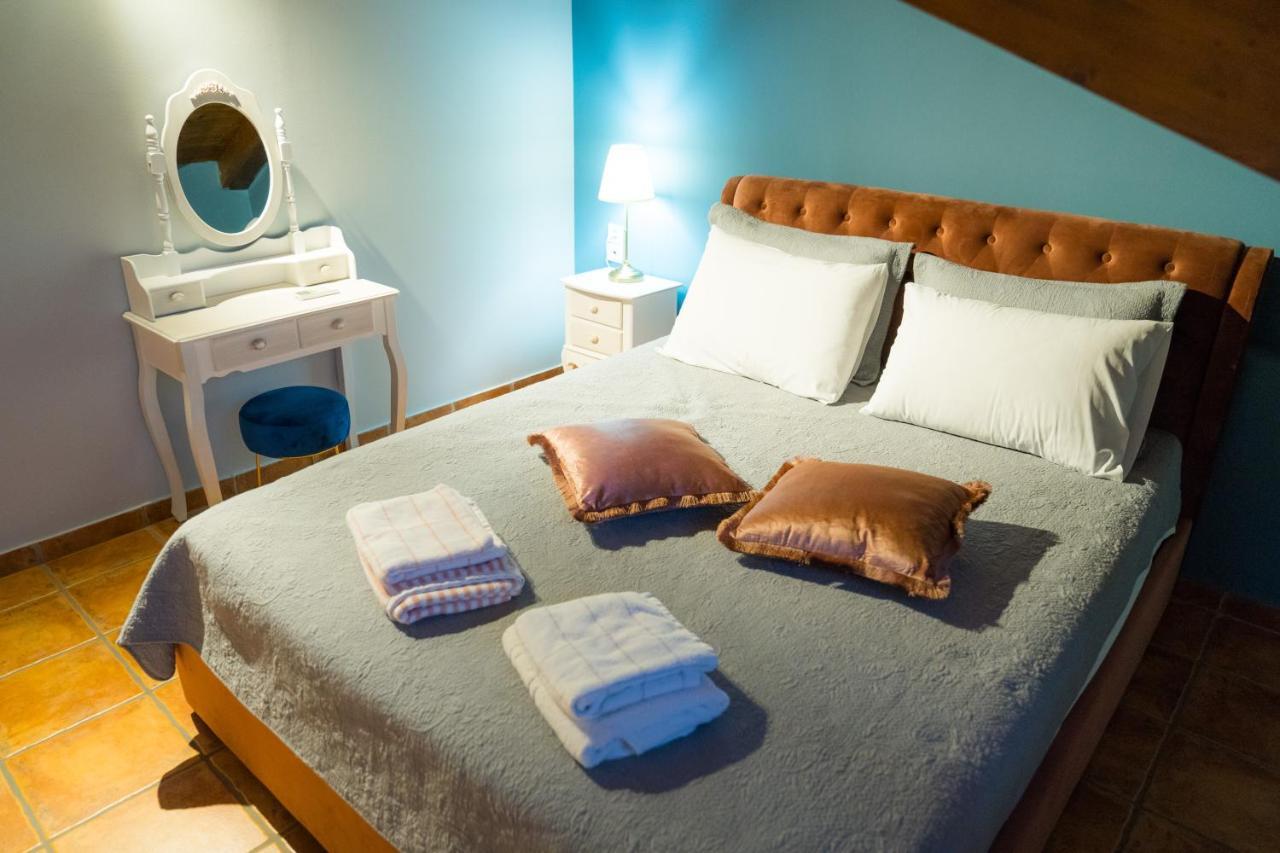 Yiannis Apartments 1 อิโออันนินา ภายนอก รูปภาพ